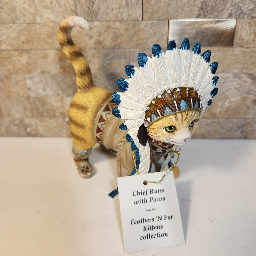 Hamilton Collection Chief Runs Paws Cat Figurine Feathers N‎ Fur 09-06566-001